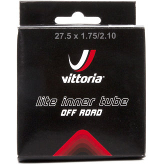 Велокамера 27.5 VITTORIA Lite Велокамера Vittoria 650B MTB - это незаменимая вещь для любителей маунтинбайка любой дисциплины. Легкие велокамеры с вентилем Presta или Schrader. Только для колес 650B.